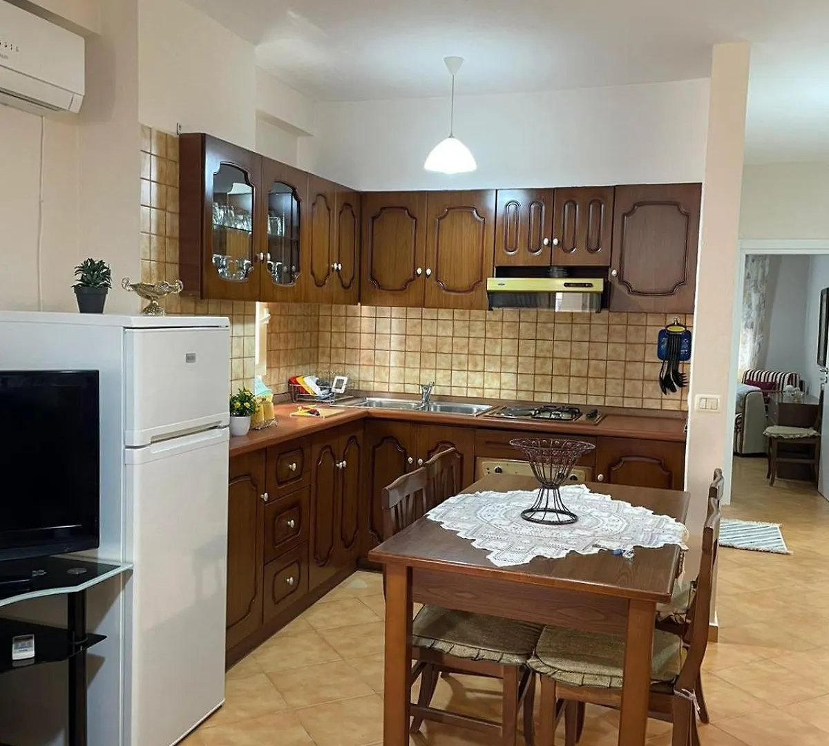 Ana'S Apartment Saranda Arnavutluk